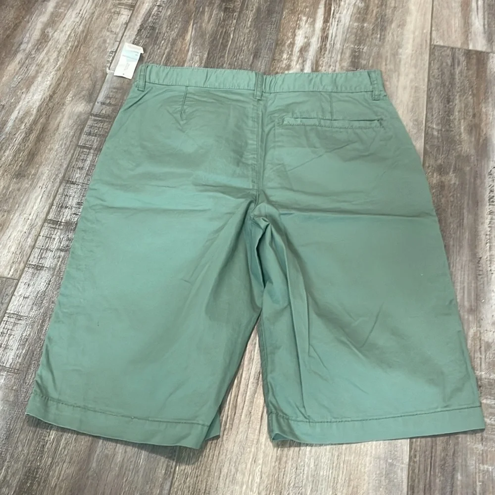 Old Navy Boy’s Shorts size 14 NEW